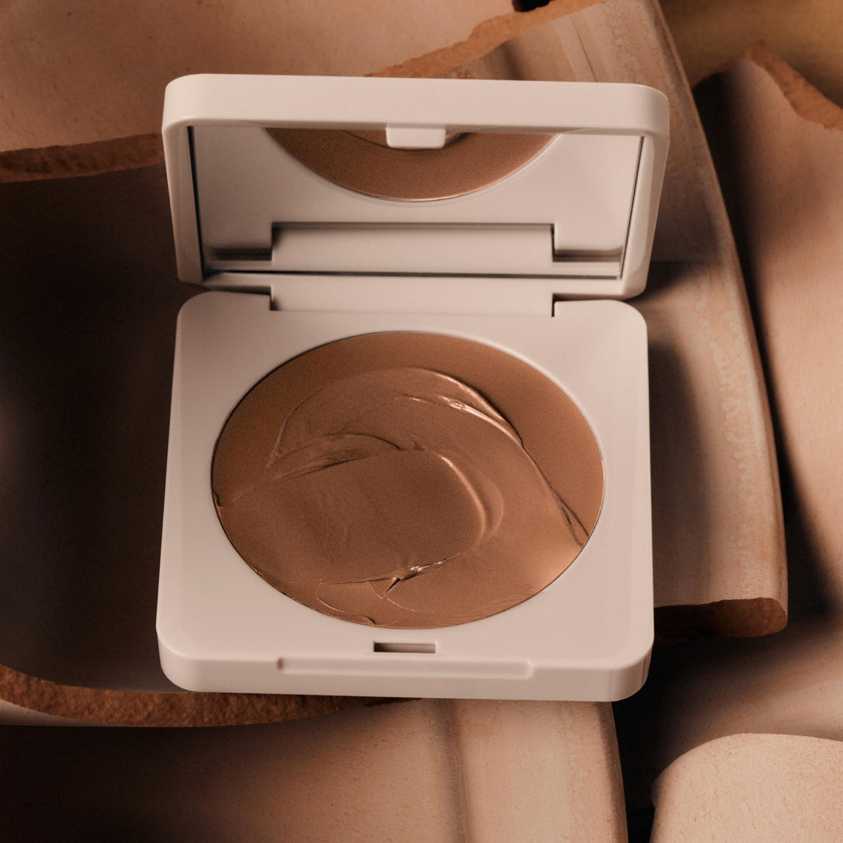 bronzer-butter-balm-clay-z3 Bronzer_Clayy-3.jpg