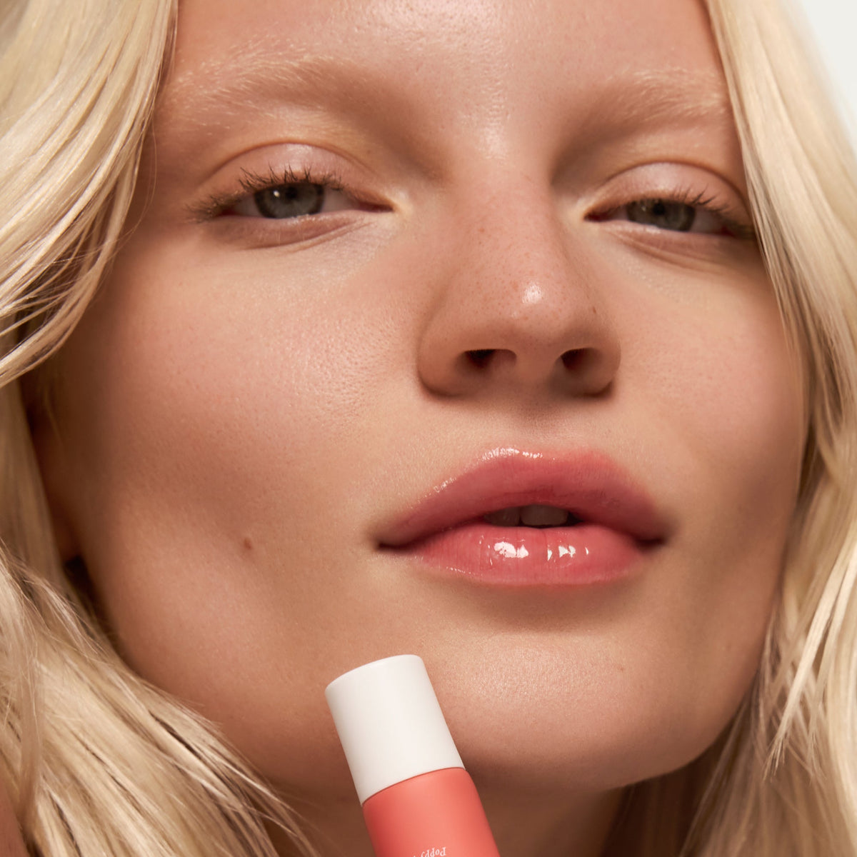 lip-butter-balm-poppy-j3 PDP_LBB-Poppy-1.jpg